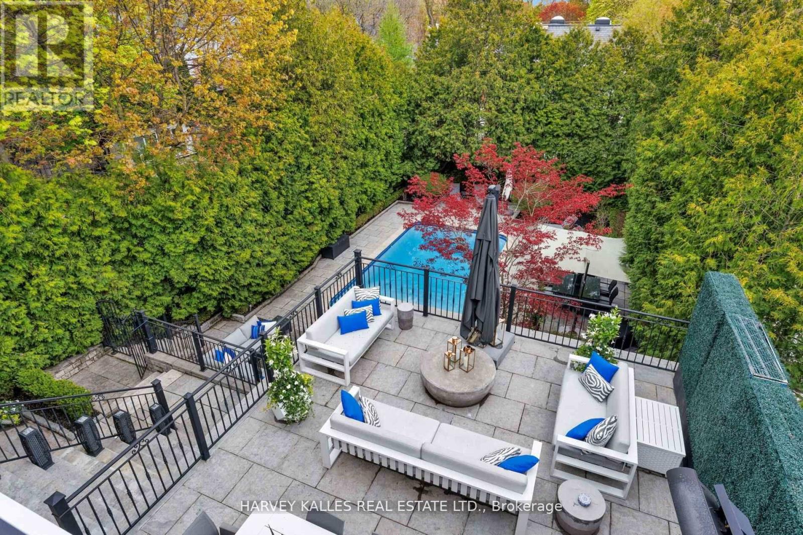 215 Dunvegan Road, Toronto, Ontario M5P 2P2 - Photo 22 - C13211206