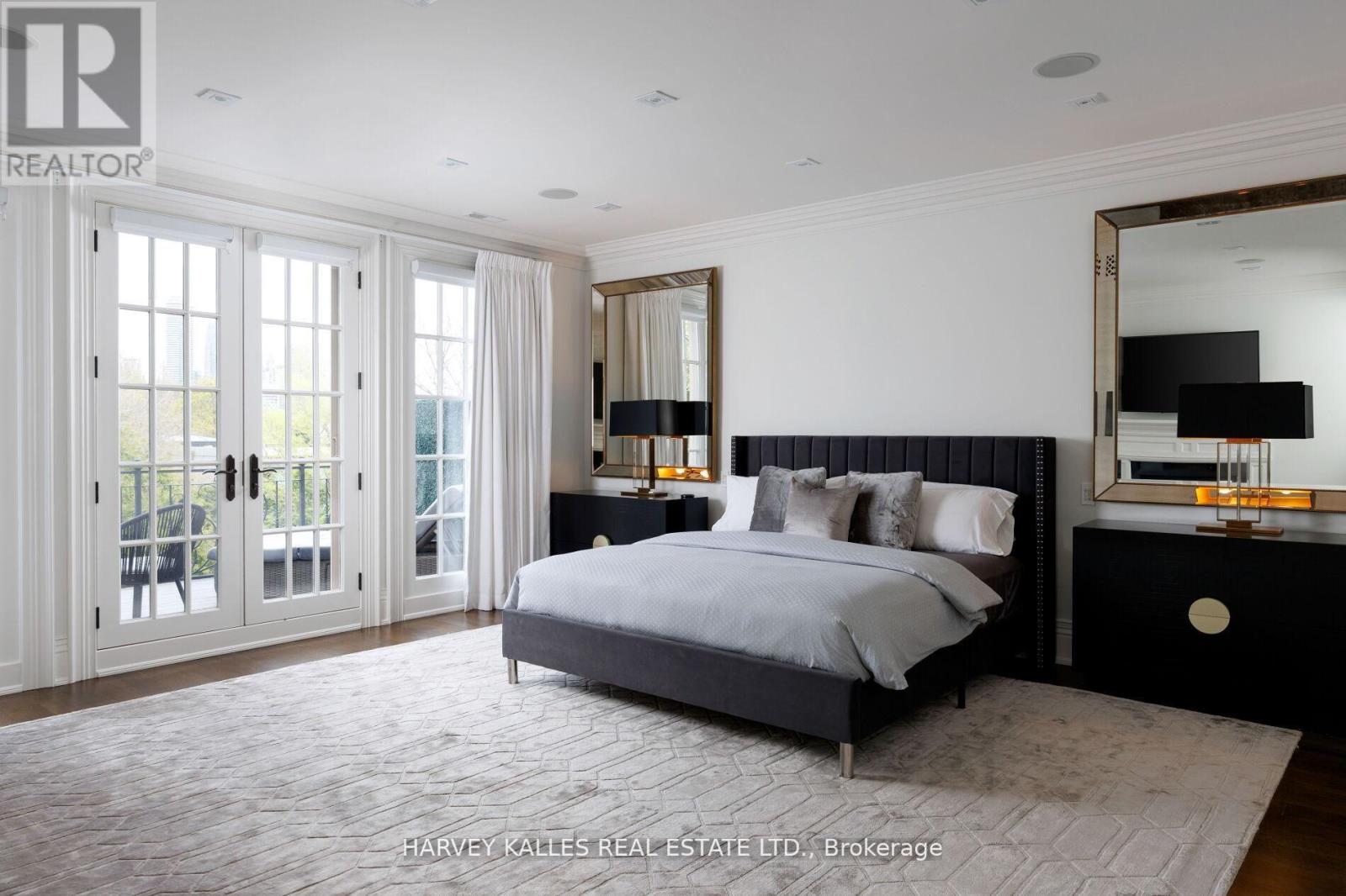 215 Dunvegan Road, Toronto, Ontario M5P 2P2 - Photo 26 - C13211206