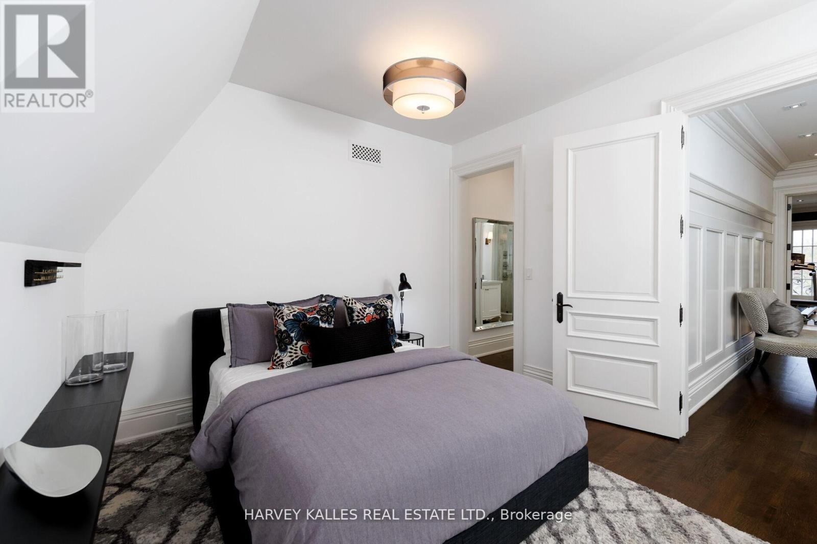 215 Dunvegan Road, Toronto, Ontario M5P 2P2 - Photo 39 - C13211206