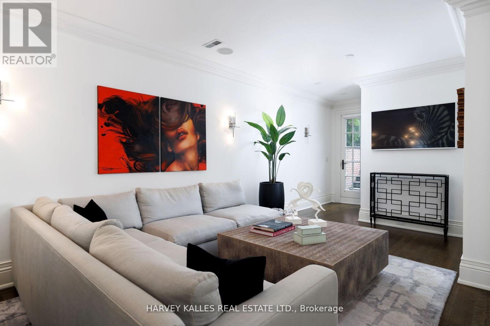 215 Dunvegan Road, Toronto, Ontario M5P 2P2 - Photo 41 - C13211206