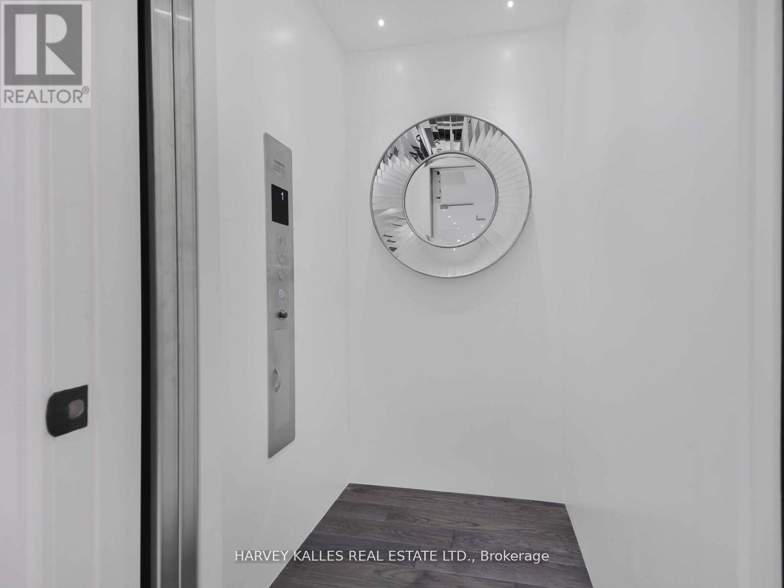 10 Malaren Road, Vaughan, Ontario L6A 1E5 - Photo 35 - N13215122