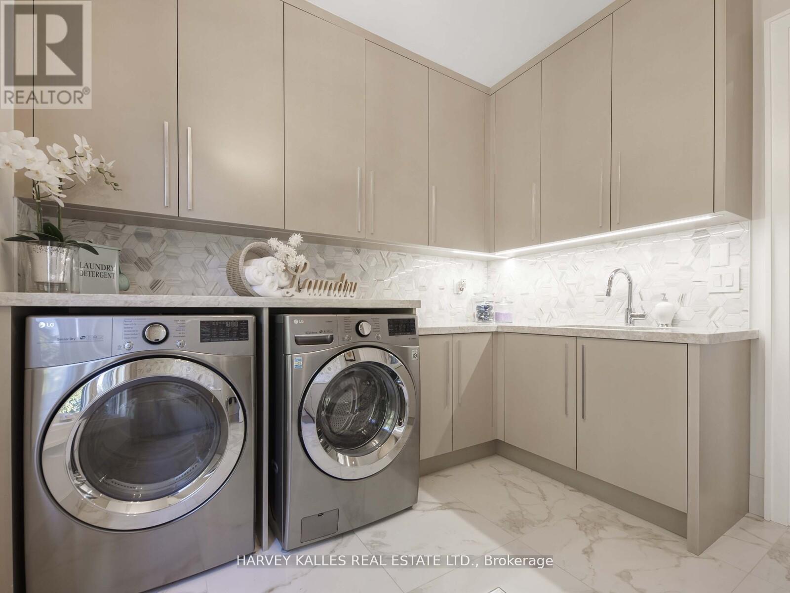 10 Malaren Road, Vaughan, Ontario L6A 1E5 - Photo 37 - N13215122