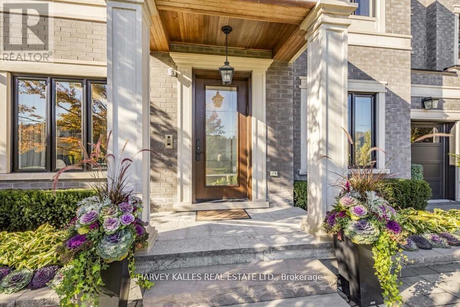 10 Malaren Road, Vaughan, Ontario L6A 1E5 - Photo 4 - N13215122