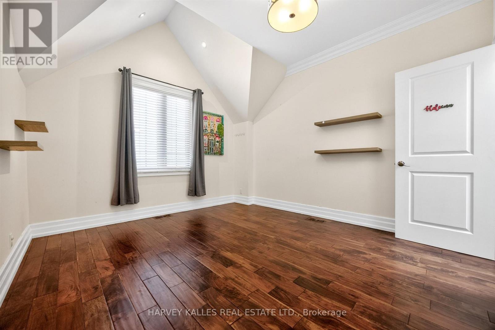 17 Lockheed Boulevard, Toronto, Ontario M9P 2H5 - Photo 25 - W13217294