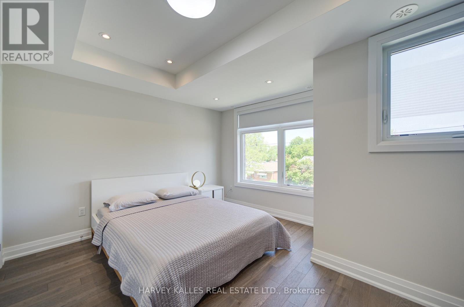 1130a Islington Avenue, Toronto, Ontario  M8Z 0G6 - Photo 17 - W13220416