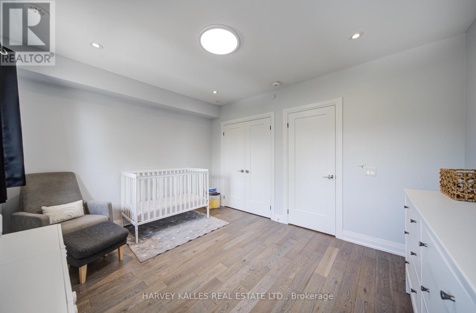 1130a Islington Avenue, Toronto, Ontario  M8Z 0G6 - Photo 19 - W13220416