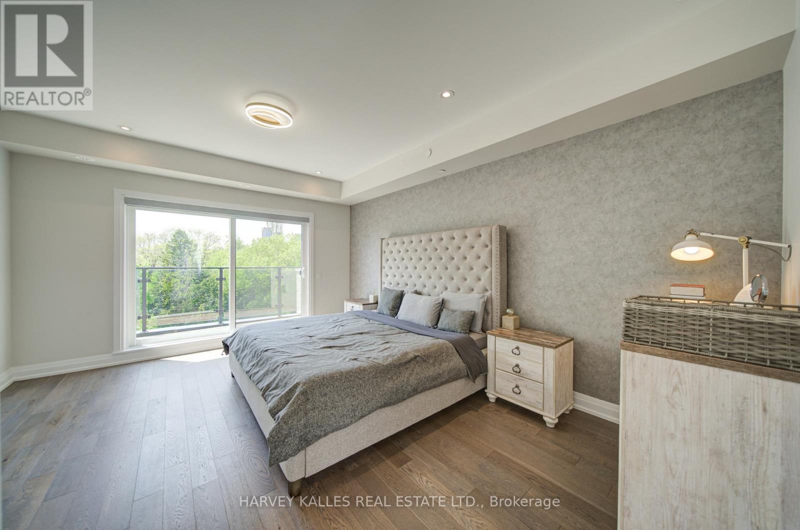 1130a Islington Avenue, Toronto, Ontario  M8Z 0G6 - Photo 32 - W13220416