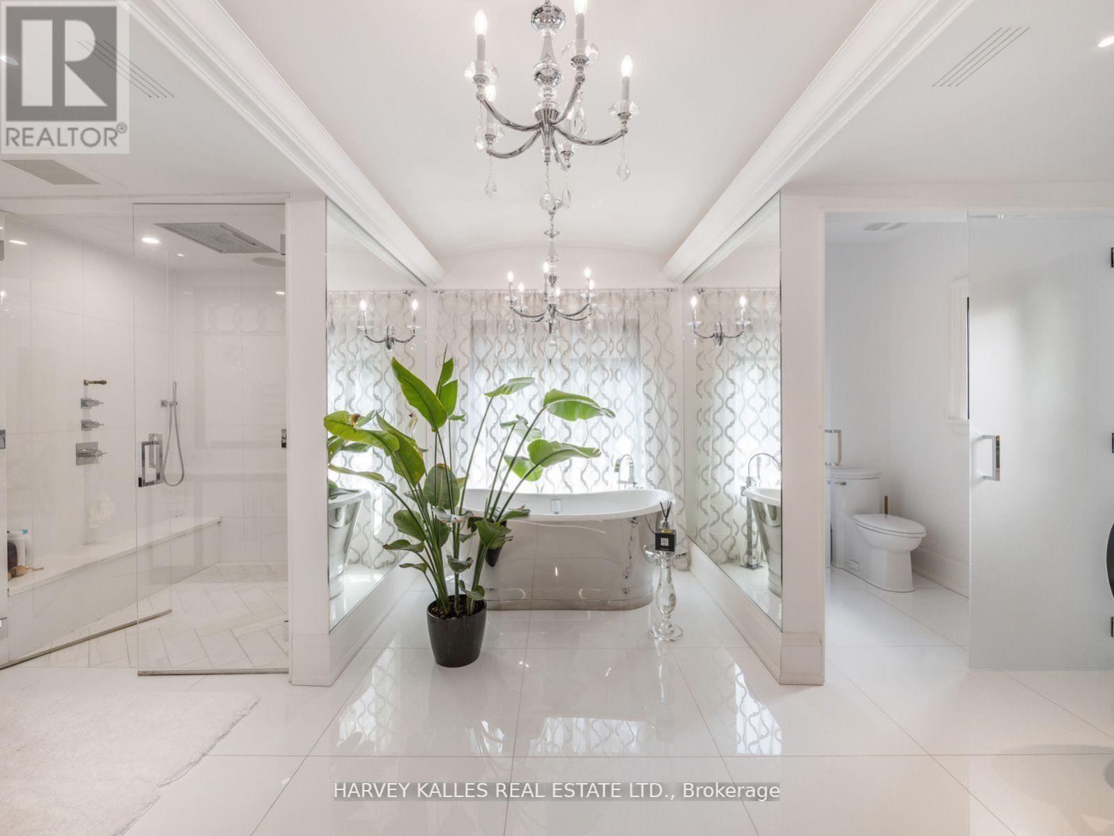 327 Cortleigh Boulevard, Toronto, Ontario M5N 1B2 - Photo 19 - C13224476
