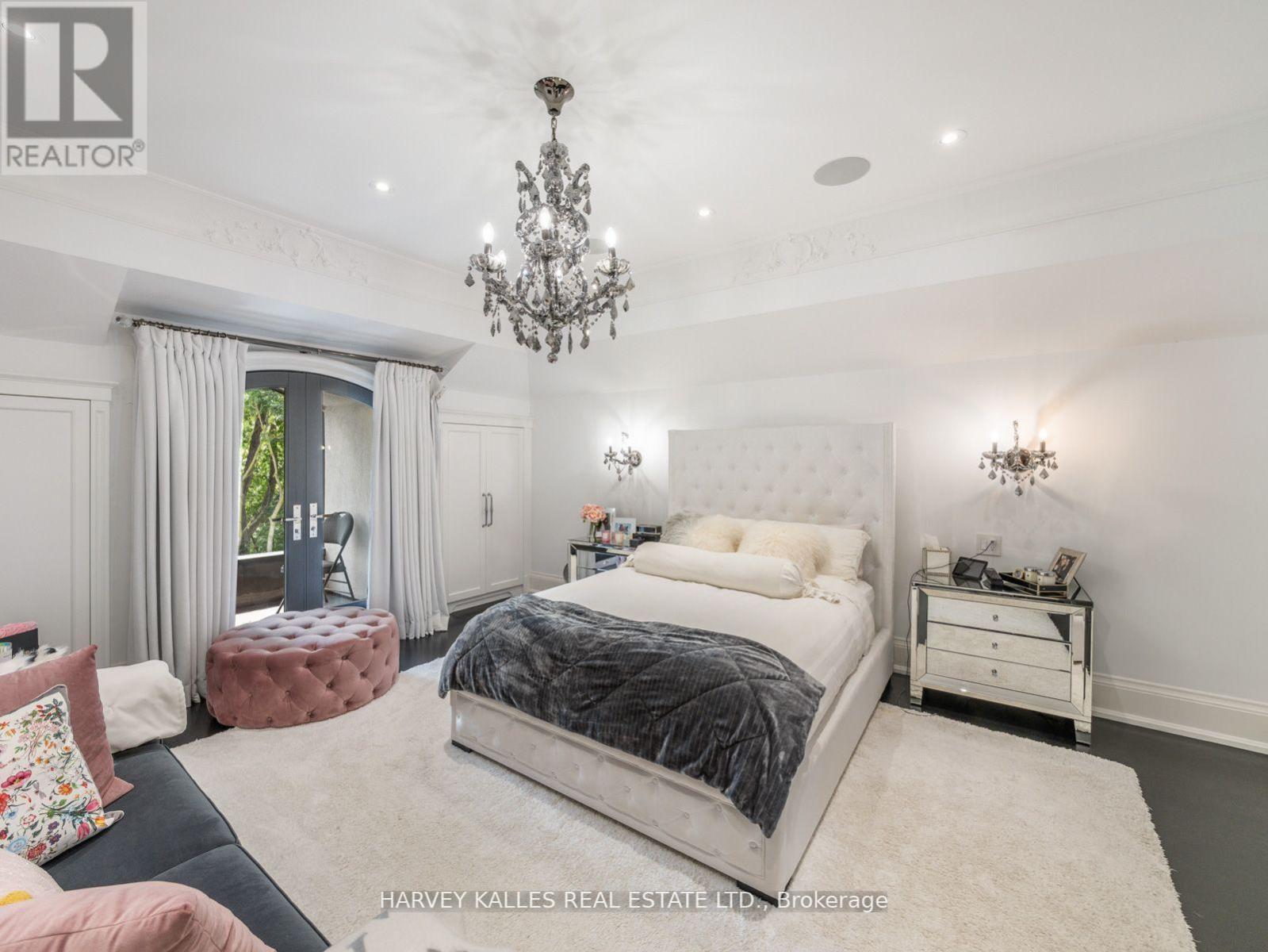 327 Cortleigh Boulevard, Toronto, Ontario M5N 1B2 - Photo 26 - C13224476