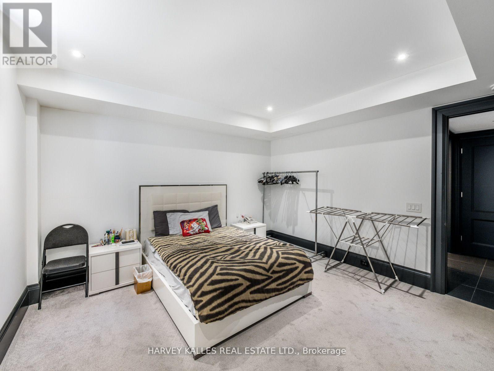 327 Cortleigh Boulevard, Toronto, Ontario M5N 1B2 - Photo 28 - C13224476