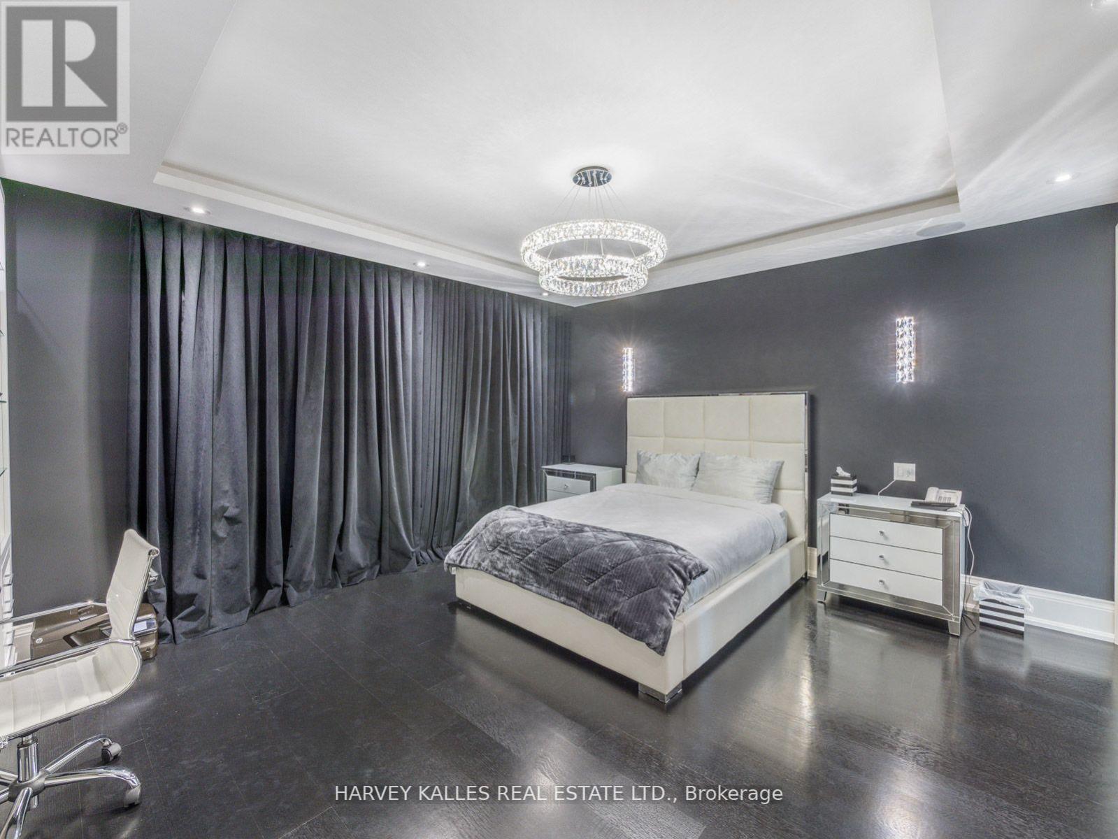 327 Cortleigh Boulevard, Toronto, Ontario M5N 1B2 - Photo 38 - C13224476