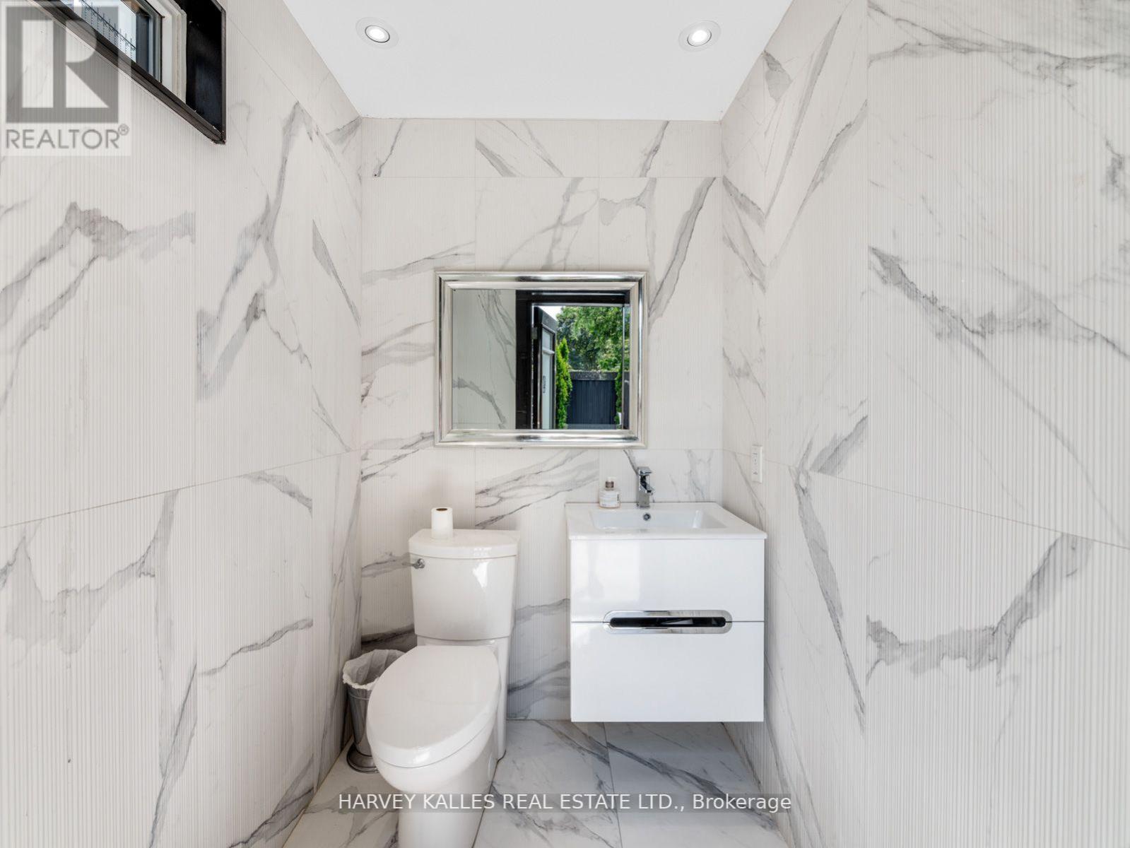 327 Cortleigh Boulevard, Toronto, Ontario M5N 1B2 - Photo 40 - C13224476