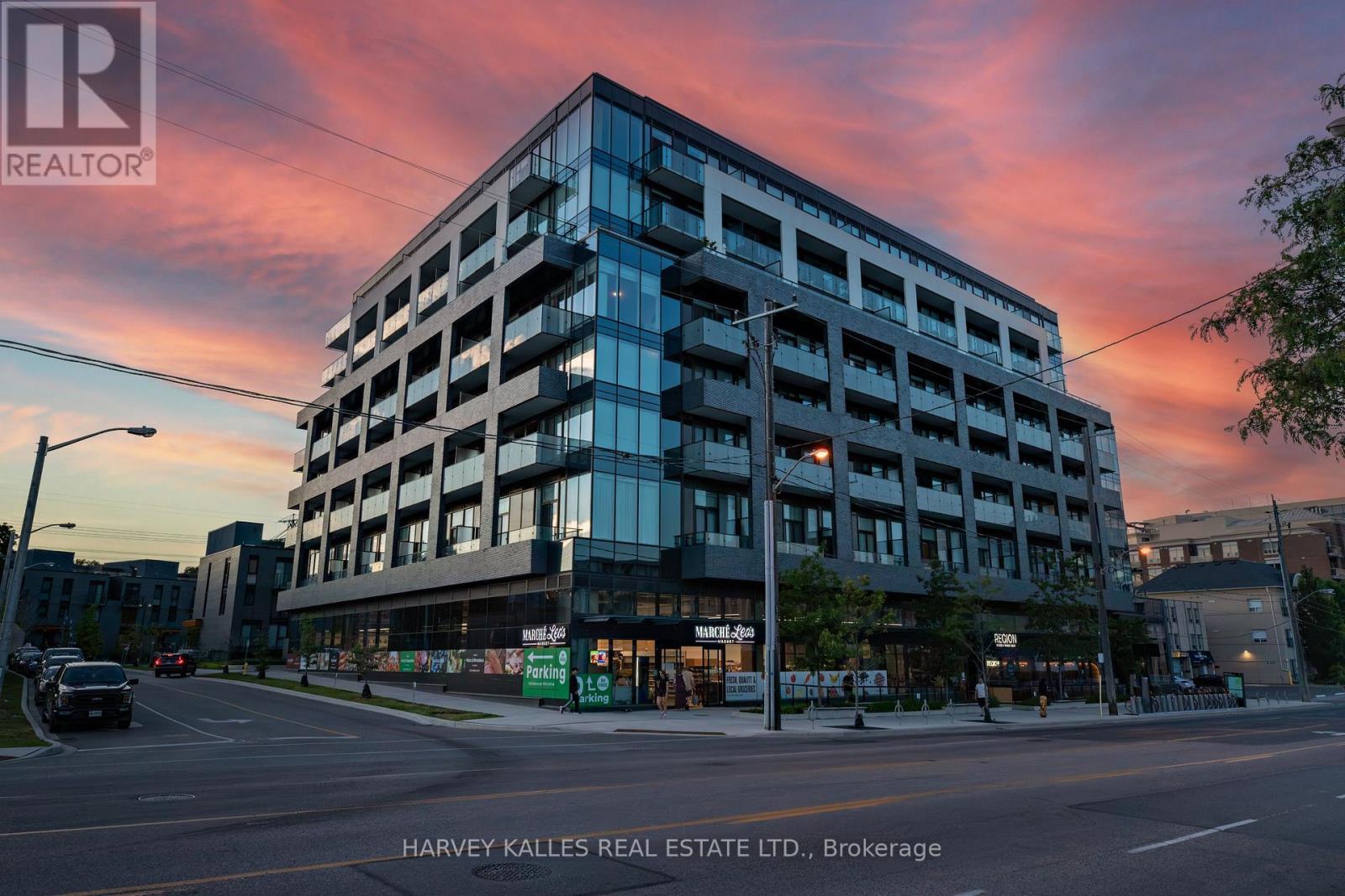 412 - 4208 DUNDAS STREET W, Toronto, Ontario