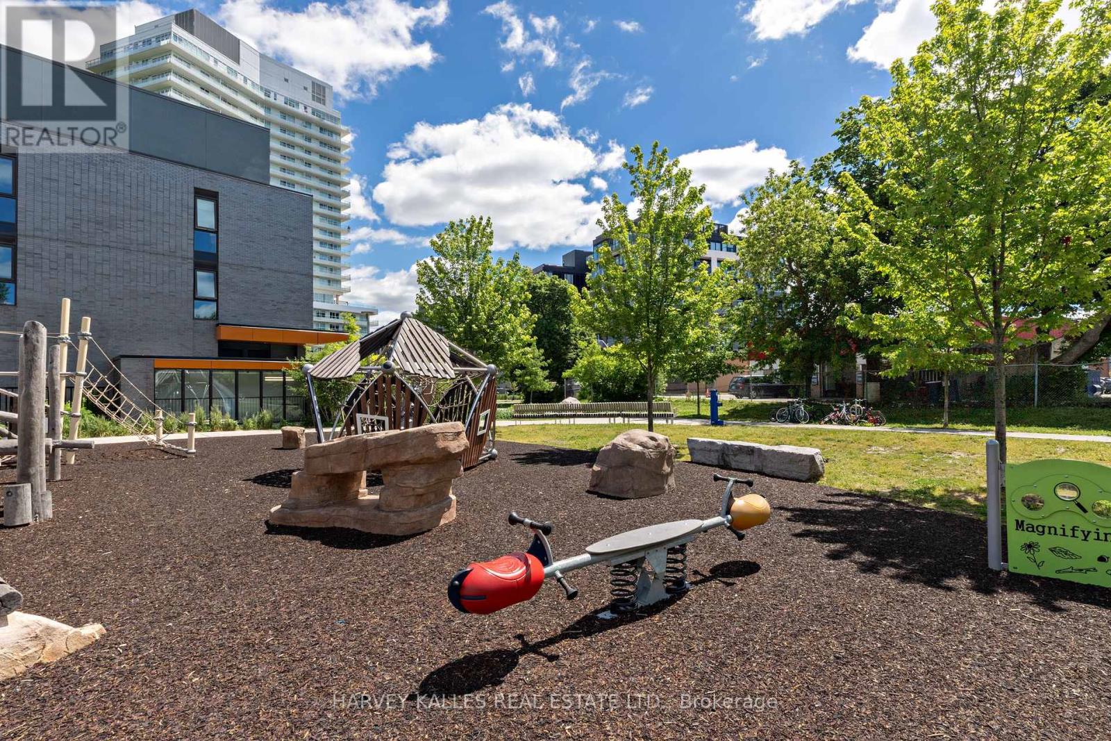 412 - 4208 Dundas Street W, Toronto, Ontario M8X 0B1 - Photo 37 - W13224596