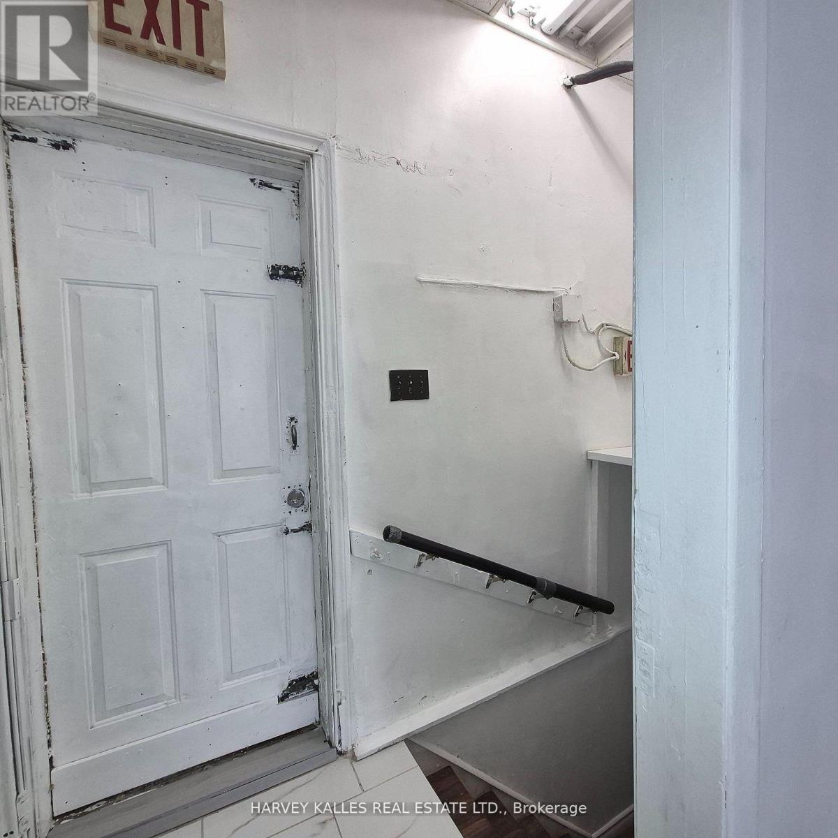 1175 Victoria Park Avenue, Toronto, Ontario  M4B 2K5 - Photo 14 - E13228348