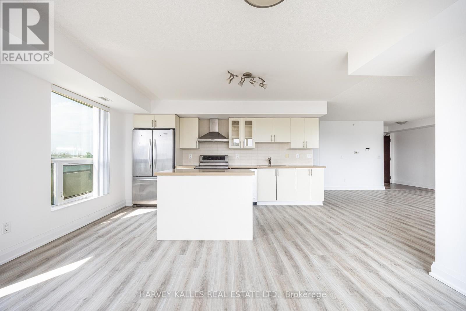 317 - 75 Norman Bethune Avenue, Richmond Hill, Ontario L4B 0B6 - Photo 10 - N13232794