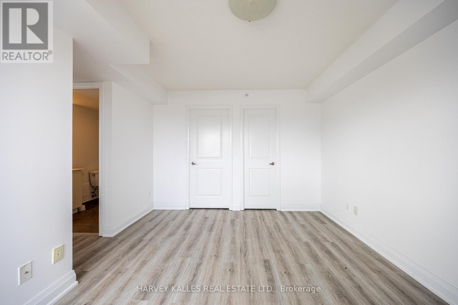 317 - 75 Norman Bethune Avenue, Richmond Hill, Ontario L4B 0B6 - Photo 38 - N13232794