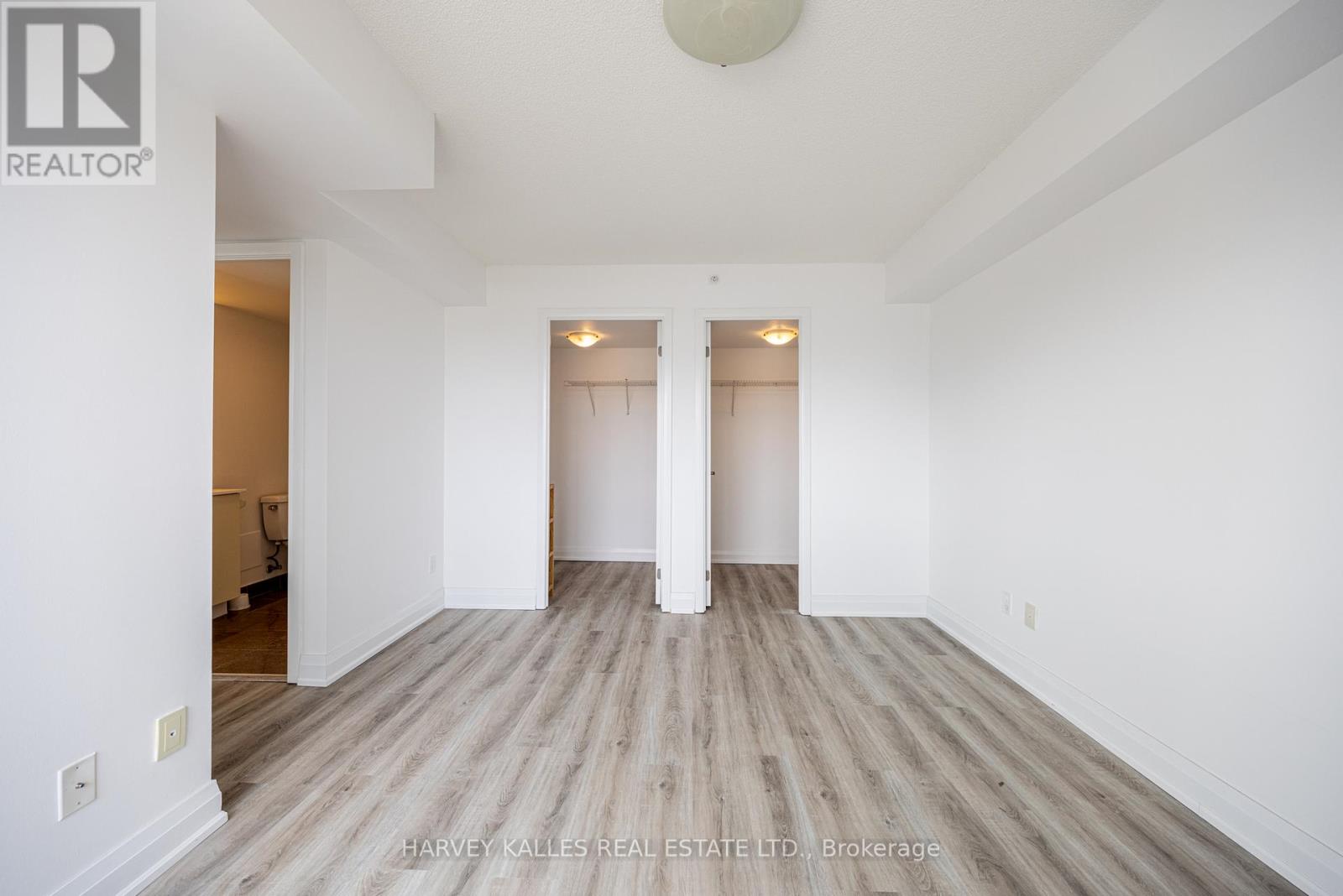 317 - 75 Norman Bethune Avenue, Richmond Hill, Ontario L4B 0B6 - Photo 39 - N13232794