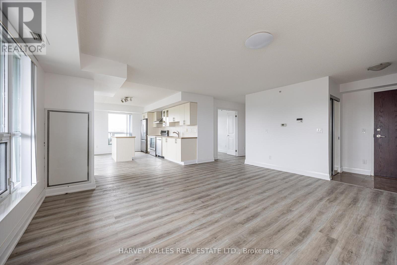 317 - 75 Norman Bethune Avenue, Richmond Hill, Ontario L4B 0B6 - Photo 6 - N13232794