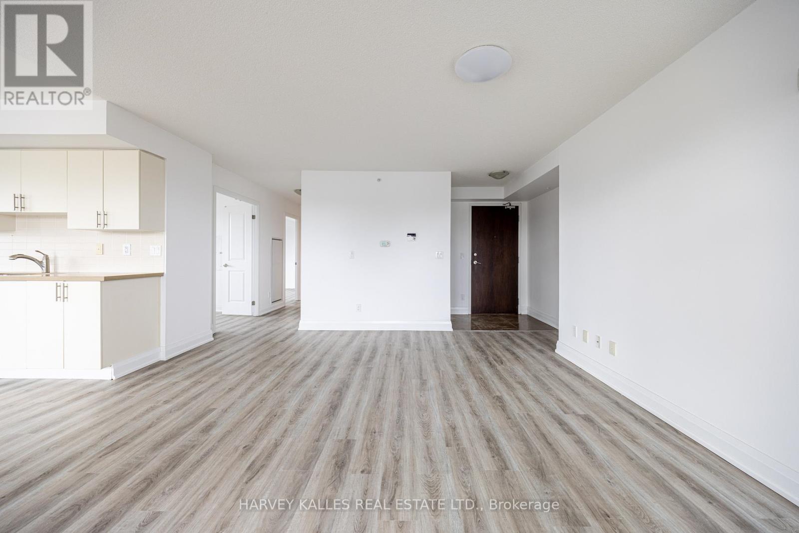317 - 75 Norman Bethune Avenue, Richmond Hill, Ontario L4B 0B6 - Photo 7 - N13232794
