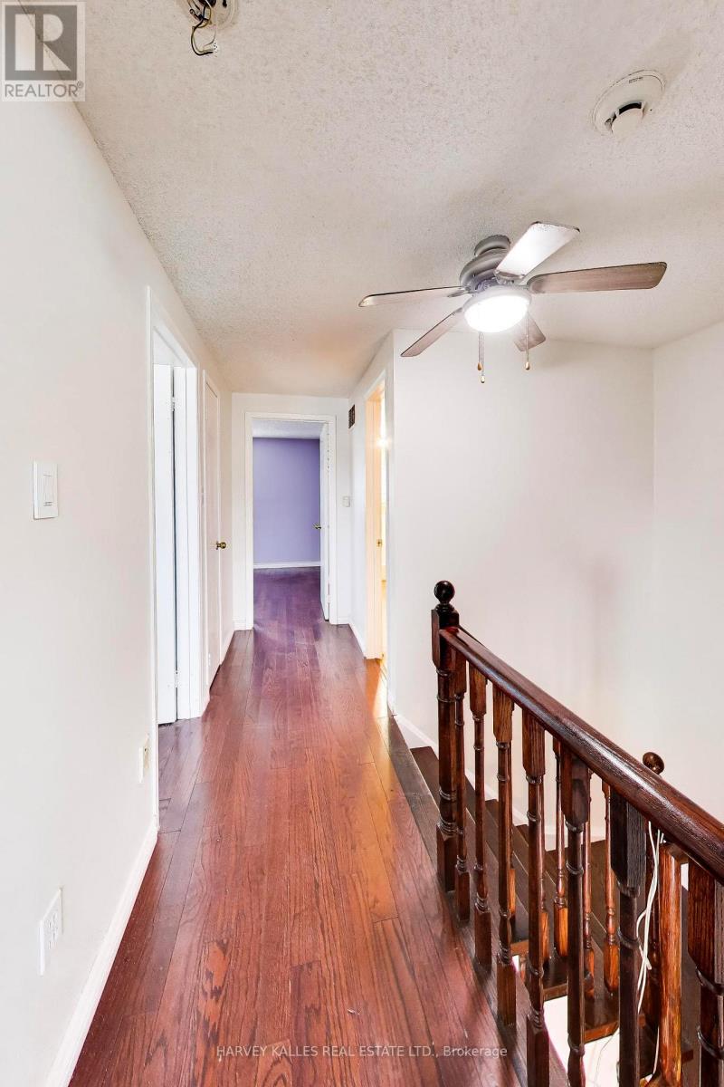 70 Andona Crescent, Toronto, Ontario M1C 5A3 - Photo 13 - E13234362