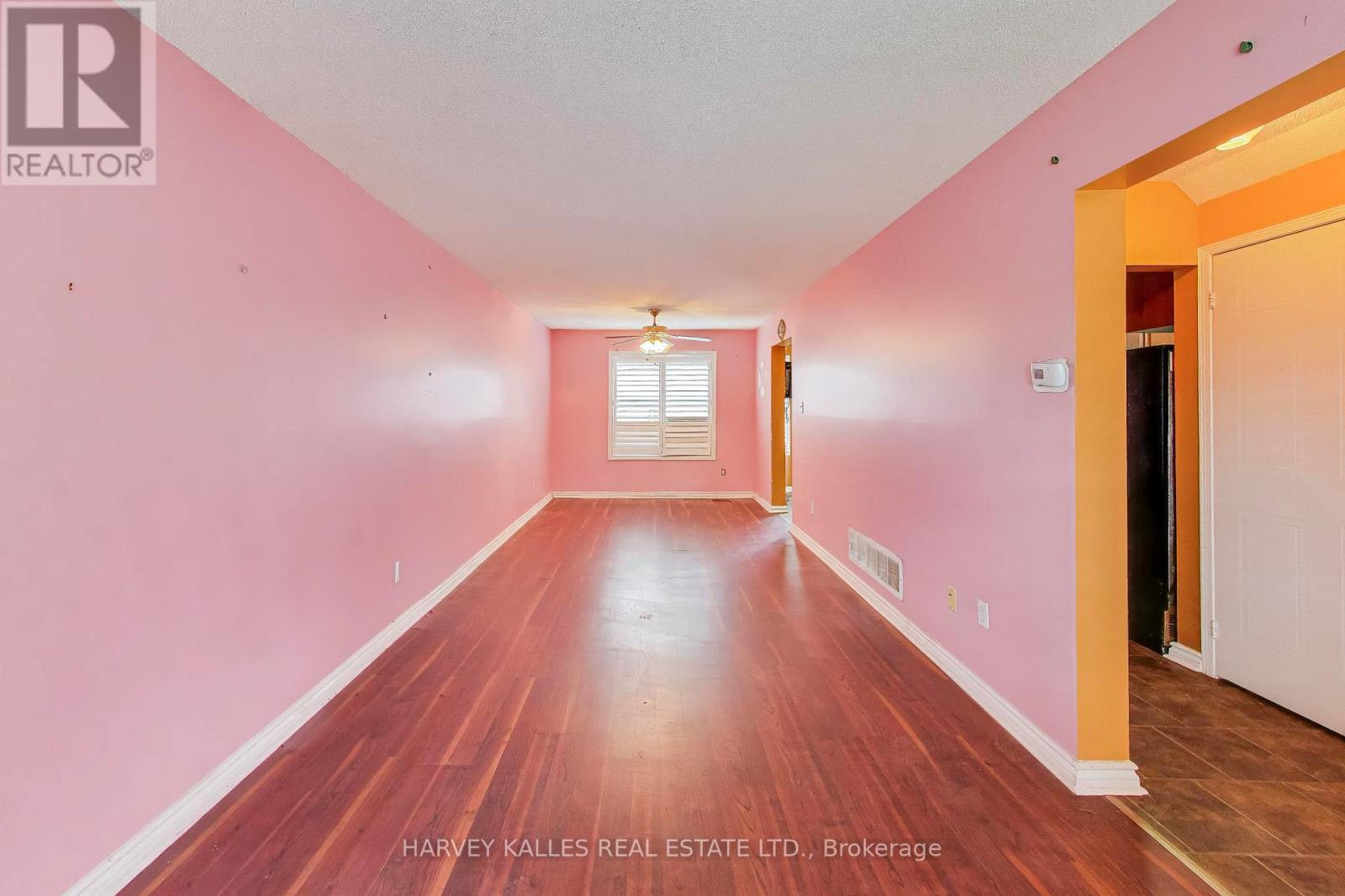 70 Andona Crescent, Toronto, Ontario M1C 5A3 - Photo 6 - E13234362