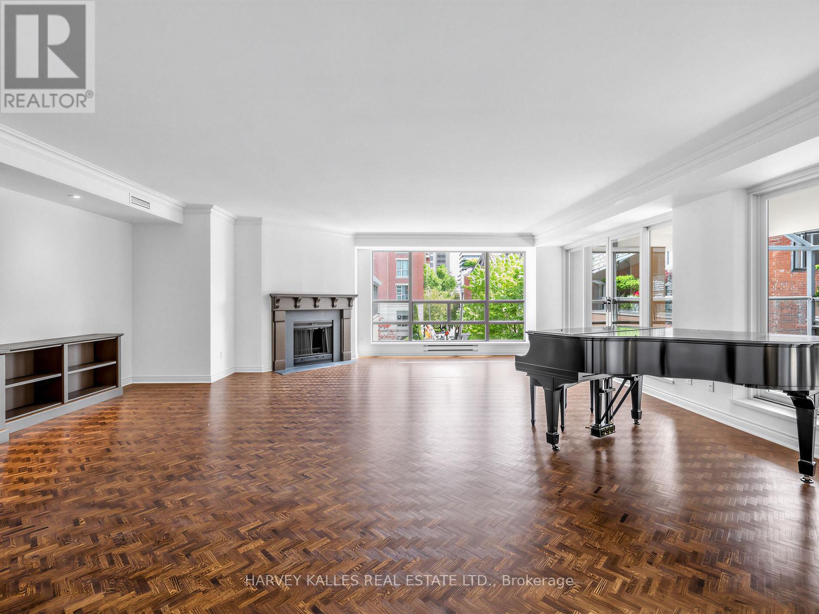310 - 4 Lowther Avenue, Toronto, Ontario  M5R 1C6 - Photo 13 - C13247784