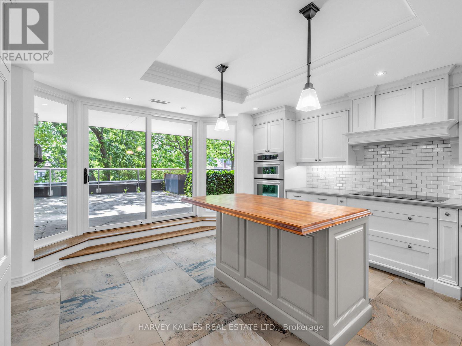 310 - 4 Lowther Avenue, Toronto, Ontario  M5R 1C6 - Photo 17 - C13247784