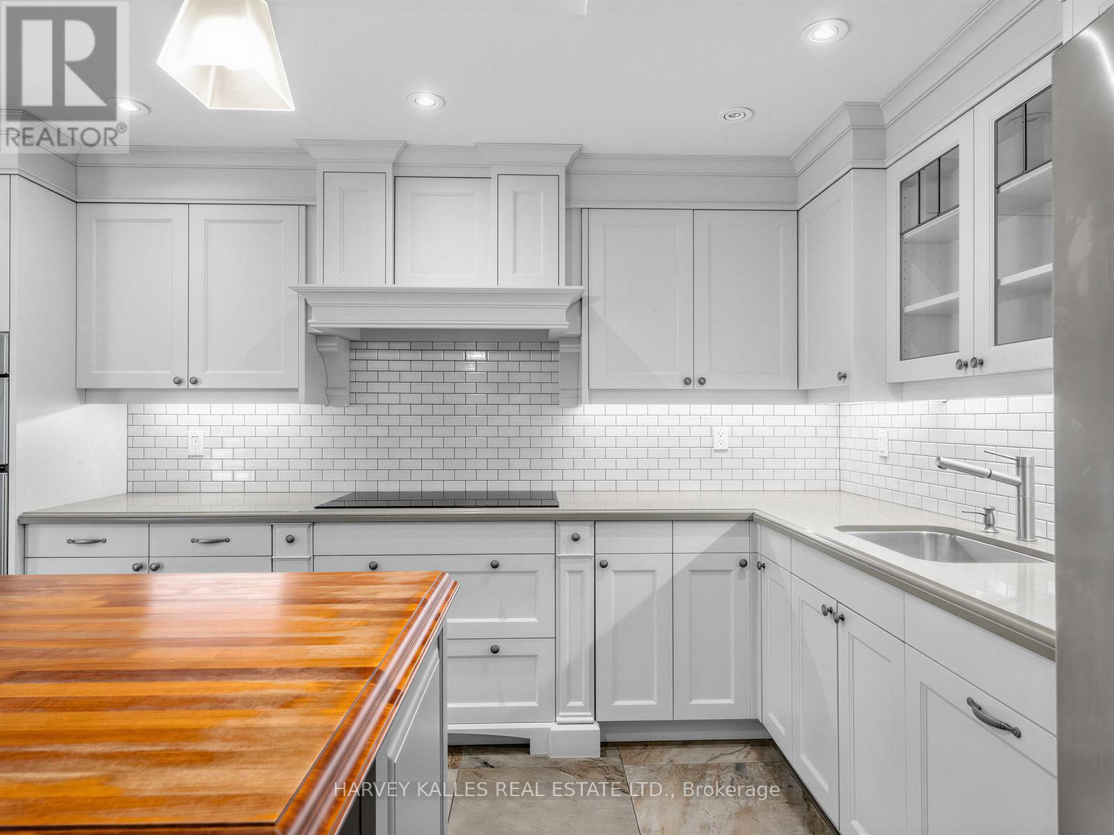 310 - 4 Lowther Avenue, Toronto, Ontario  M5R 1C6 - Photo 18 - C13247784