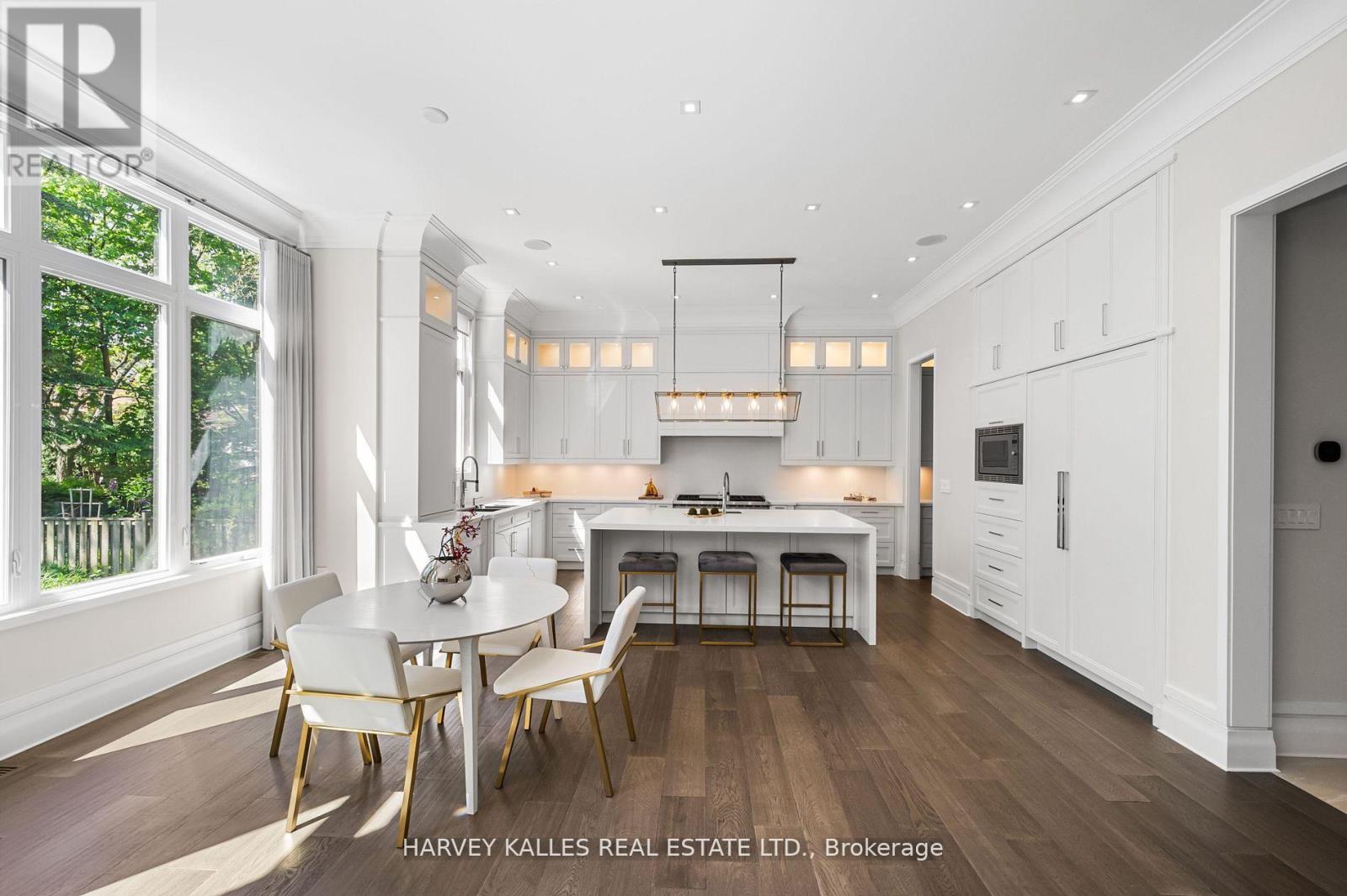 163 Cortleigh Boulevard, Toronto, Ontario M5N 1P6 - Photo 17 - C13248586