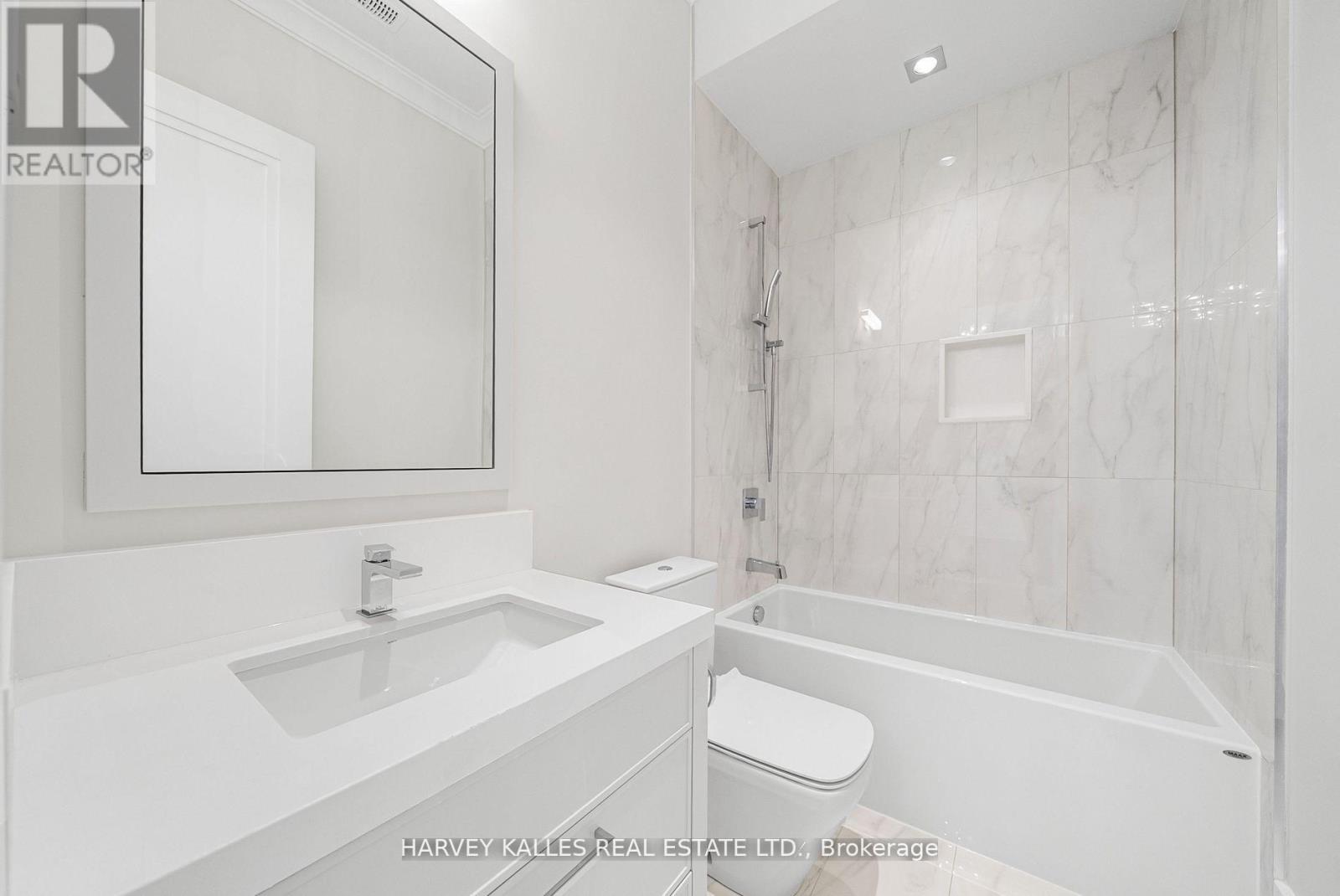 163 Cortleigh Boulevard, Toronto, Ontario M5N 1P6 - Photo 35 - C13248586