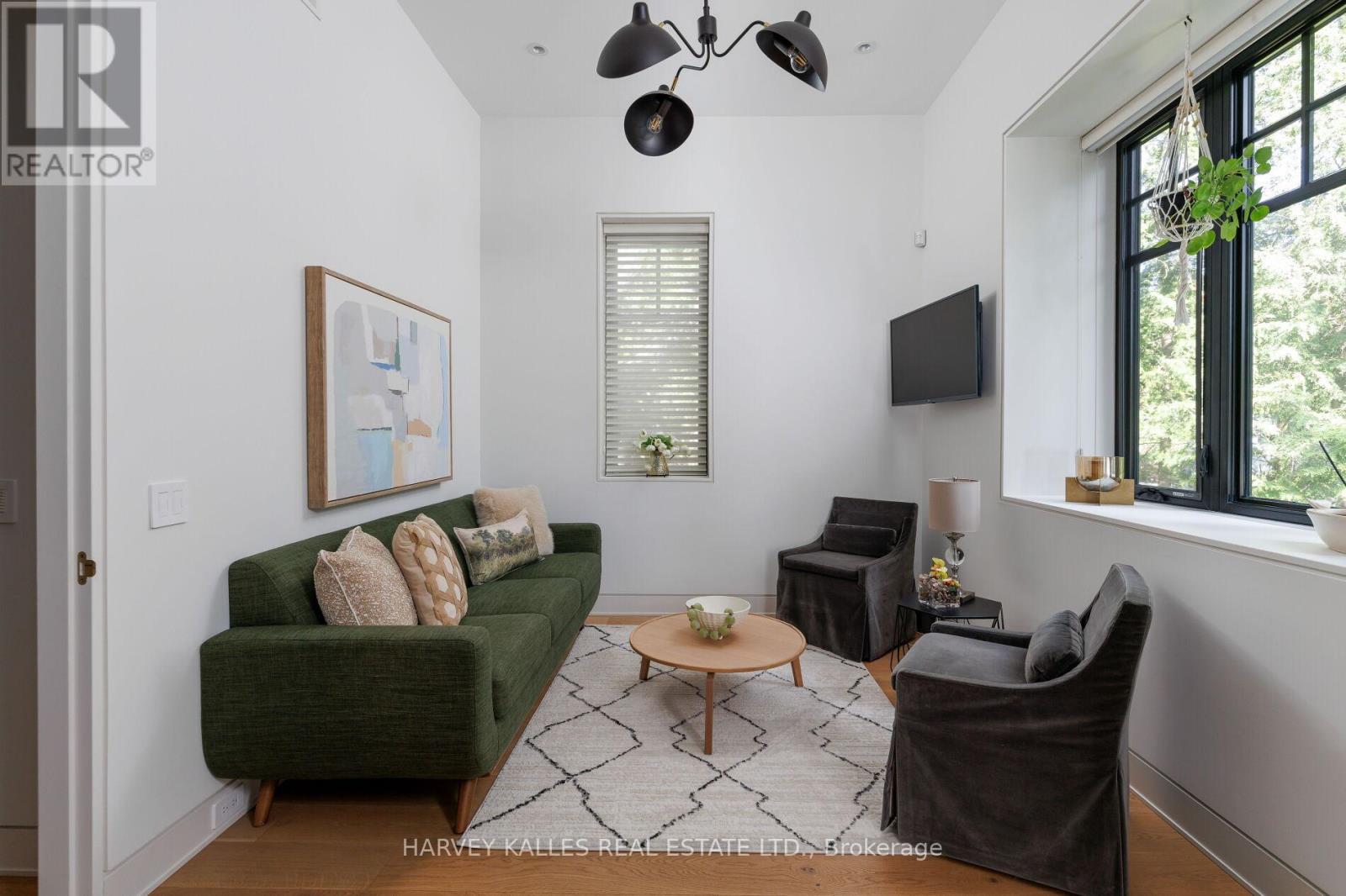 66 Thorncrest Road, Toronto, Ontario M9A 1S9 - Photo 42 - W13261712