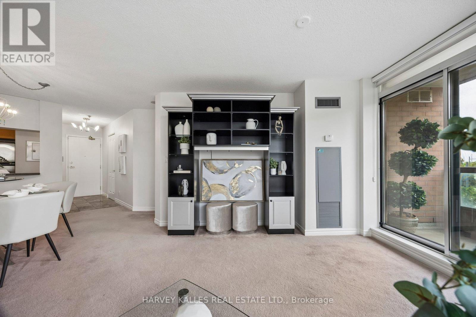 302 - 745 New Westminster Drive, Vaughan, Ontario L4J 8J9 - Photo 12 - N13413430