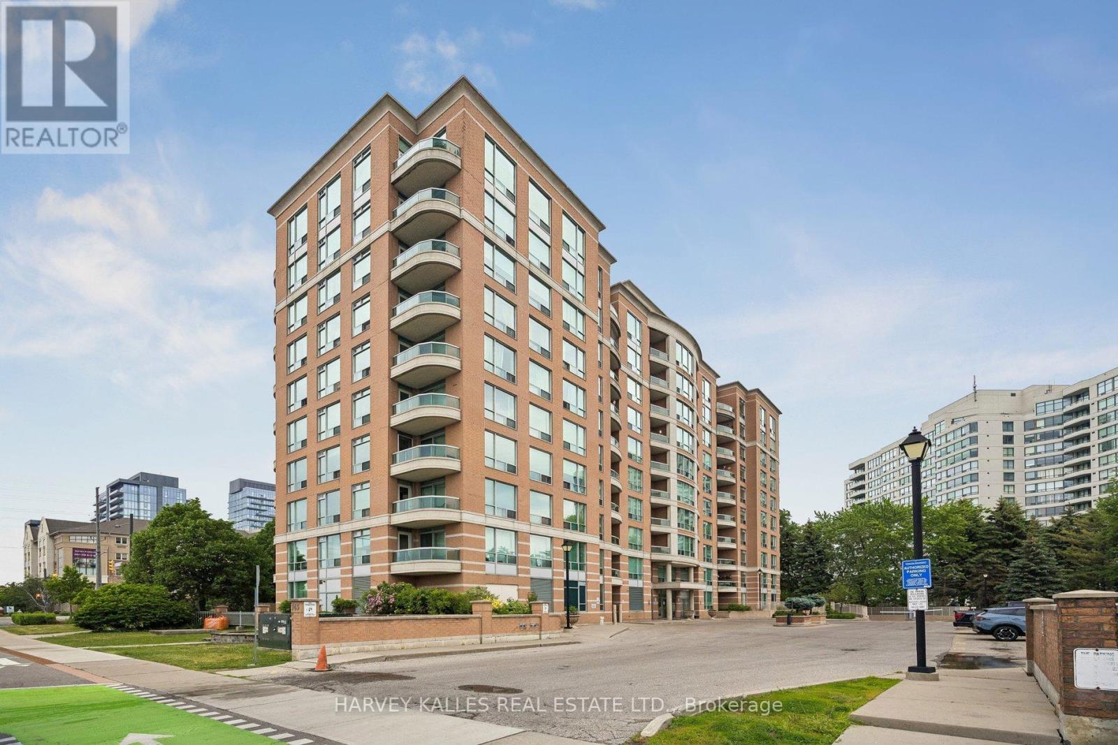 302 - 745 New Westminster Drive, Vaughan, Ontario L4J 8J9 - Photo 3 - N13413430