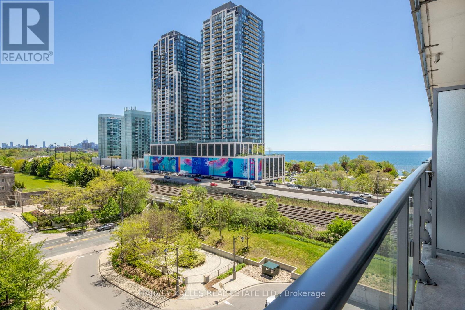 701 - 103 The Queensway, Toronto, Ontario M6S 5B3 - Photo 19 - W13415216