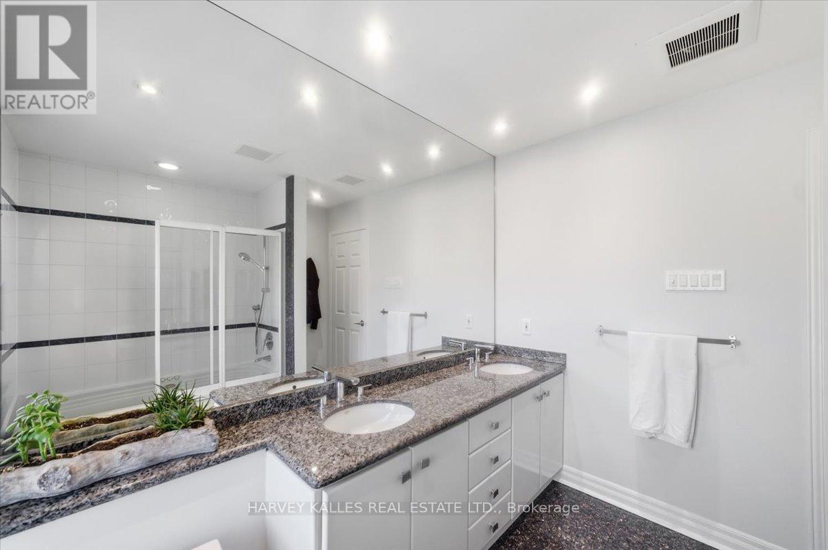 72 Walmer Road, Richmond Hill, Ontario  L4C 3X1 - Photo 28 - N13418986