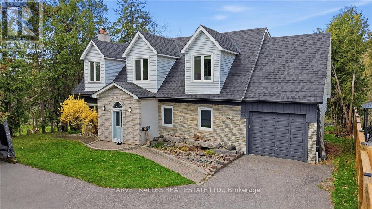 72 Walmer Road, Richmond Hill, Ontario  L4C 3X1 - Photo 3 - N13418986
