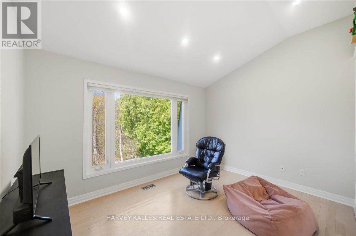 72 Walmer Road, Richmond Hill, Ontario  L4C 3X1 - Photo 34 - N13418986
