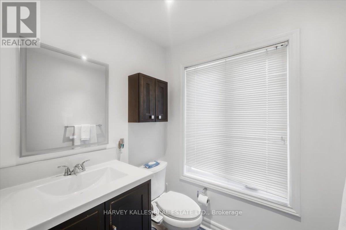 72 Walmer Road, Richmond Hill, Ontario  L4C 3X1 - Photo 39 - N13418986