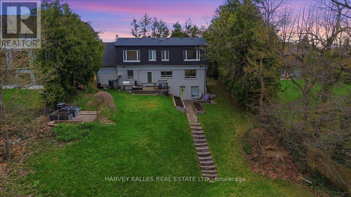 72 Walmer Road, Richmond Hill, Ontario  L4C 3X1 - Photo 47 - N13418986