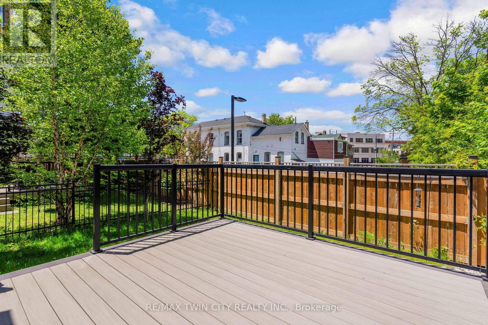 12 George Street, Waterloo, Ontario N2J 1K5 - Photo 28 - X13421450