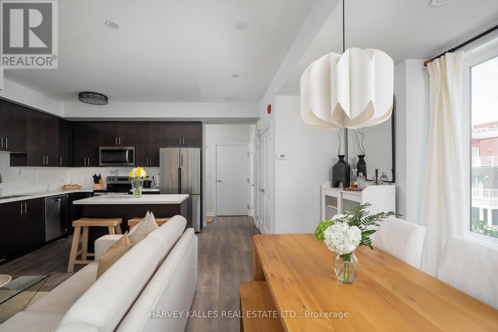 35 - 85 Eastwood Park Gardens, Toronto, Ontario  M8W 0B2 - Photo 10 - W13422262
