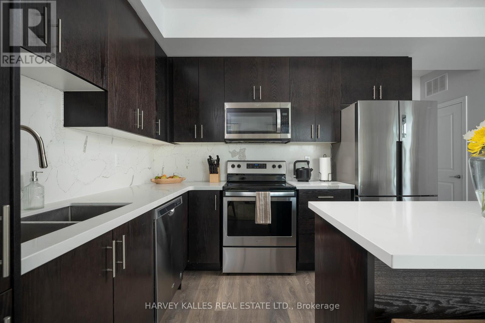 35 - 85 Eastwood Park Gardens, Toronto, Ontario  M8W 0B2 - Photo 15 - W13422262