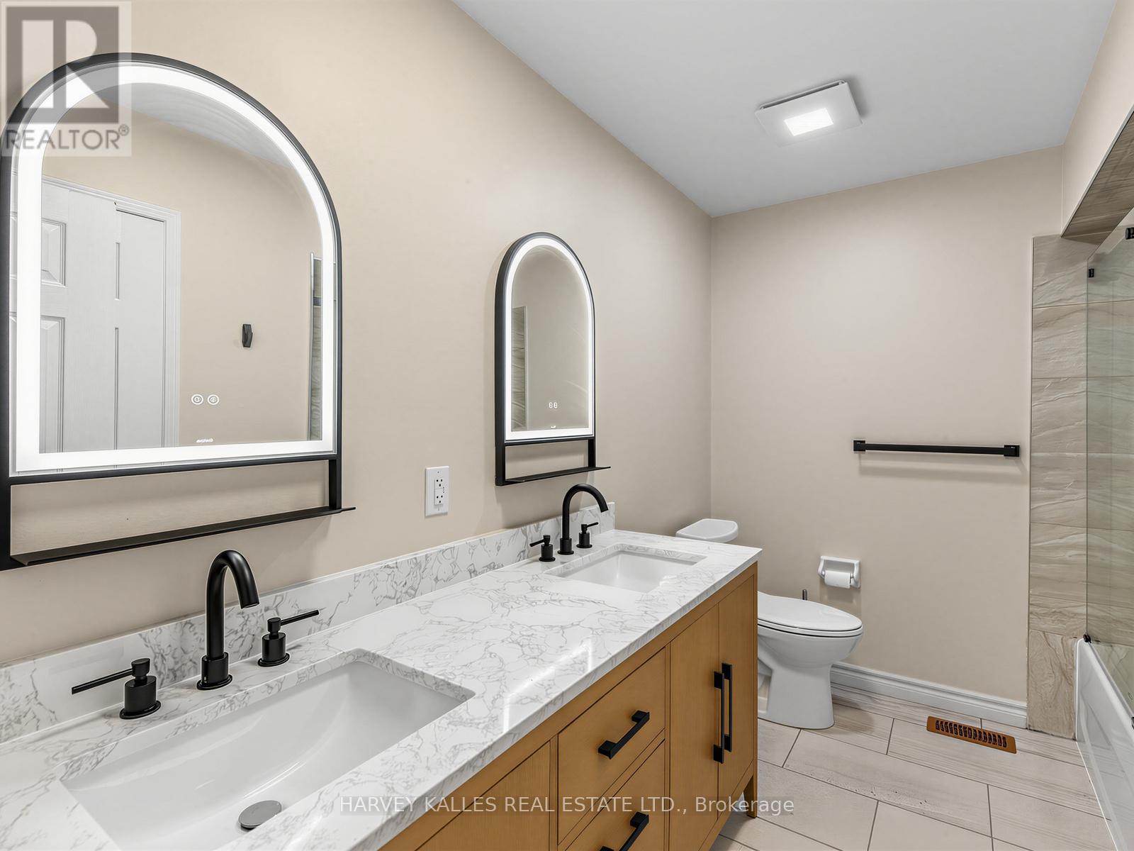 40 Blackthorn Drive, Vaughan, Ontario L6A 3N5 - Photo 16 - N13422866