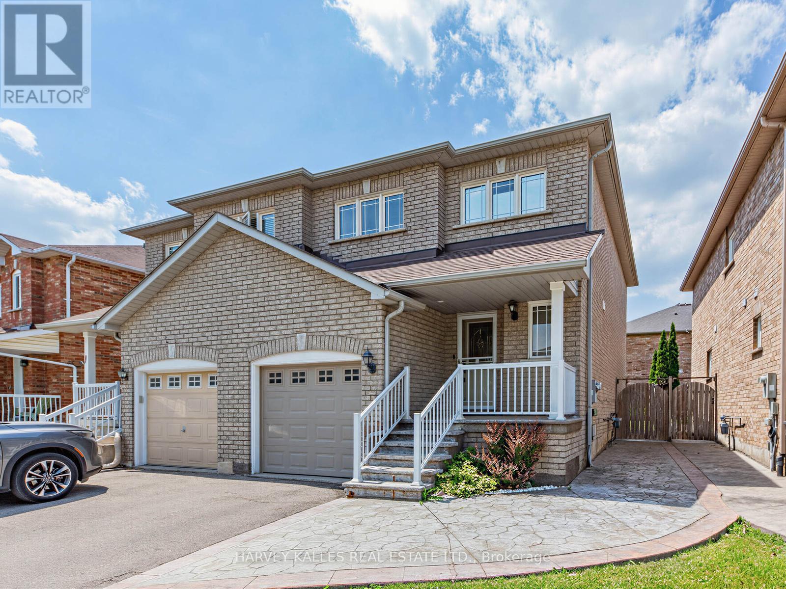 40 Blackthorn Drive, Vaughan, Ontario L6A 3N5 - Photo 2 - N13422866