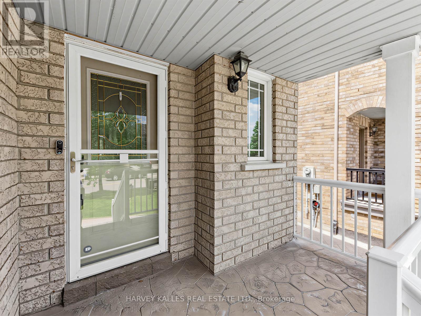 40 Blackthorn Drive, Vaughan, Ontario L6A 3N5 - Photo 3 - N13422866