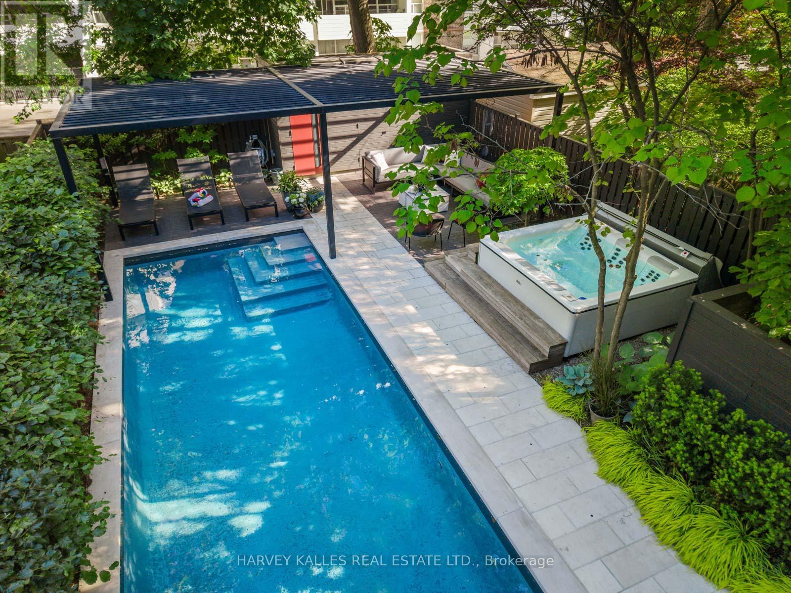 67 Heath Street W, Toronto, Ontario  M4V 1T2 - Photo 2 - C13424426