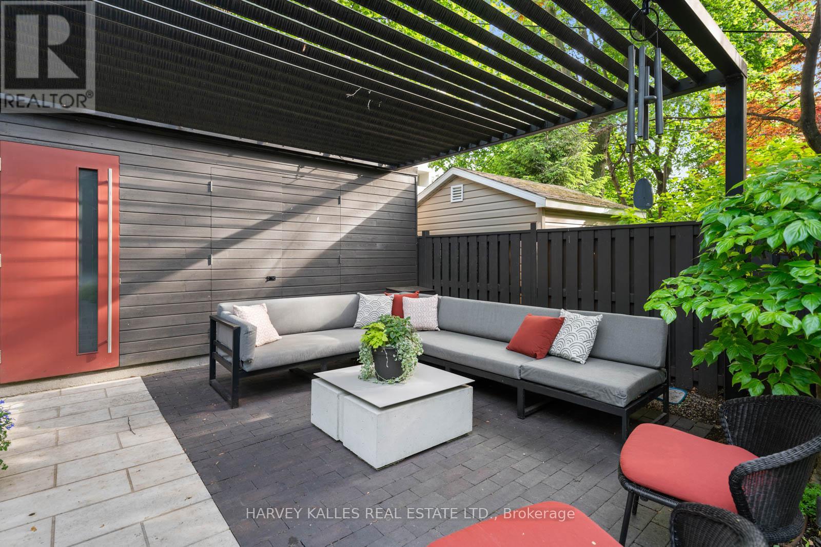67 Heath Street W, Toronto, Ontario  M4V 1T2 - Photo 6 - C13424426