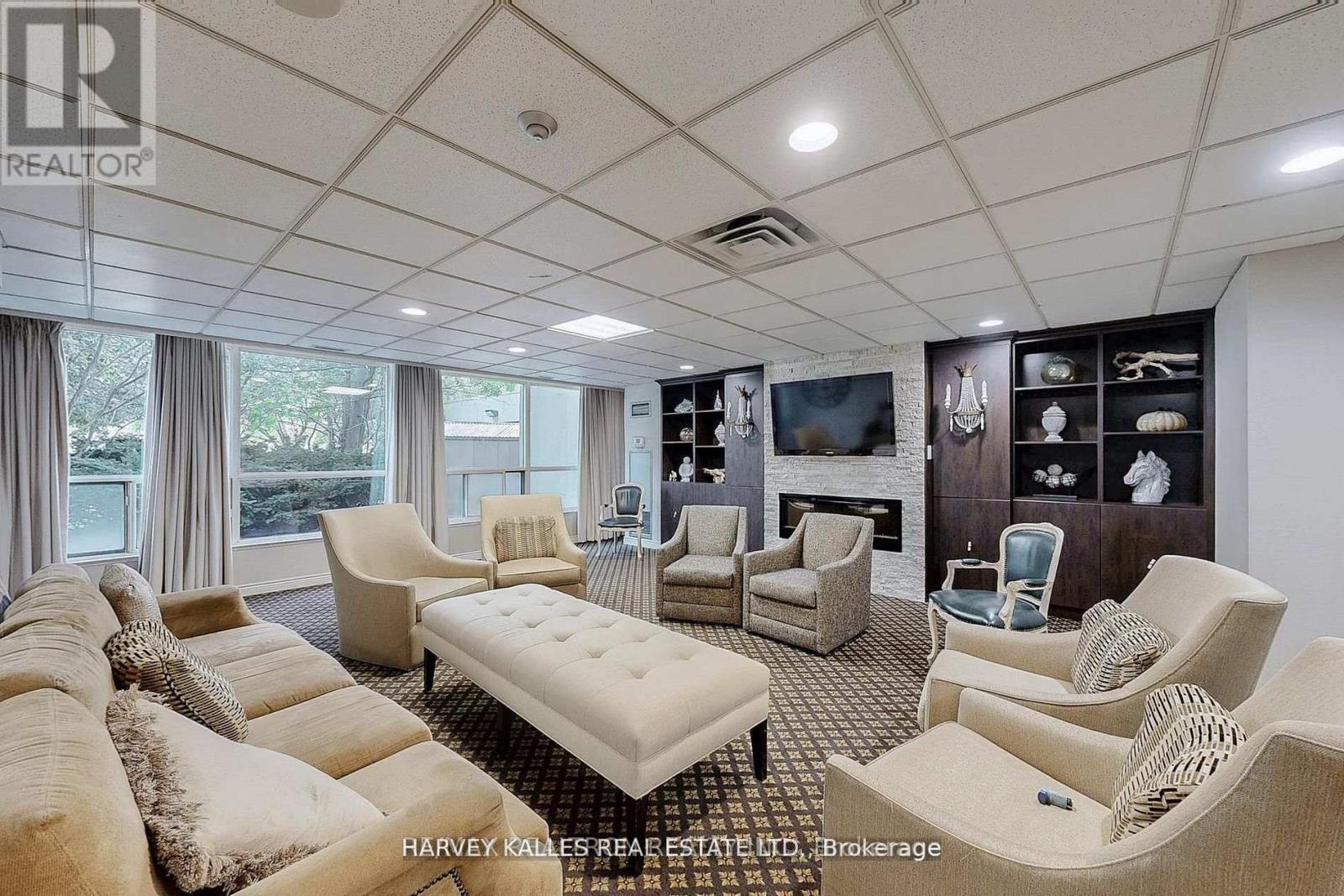311 - 7300 Yonge Street, Vaughan, Ontario L4J 7Y5 - Photo 41 - N13425832