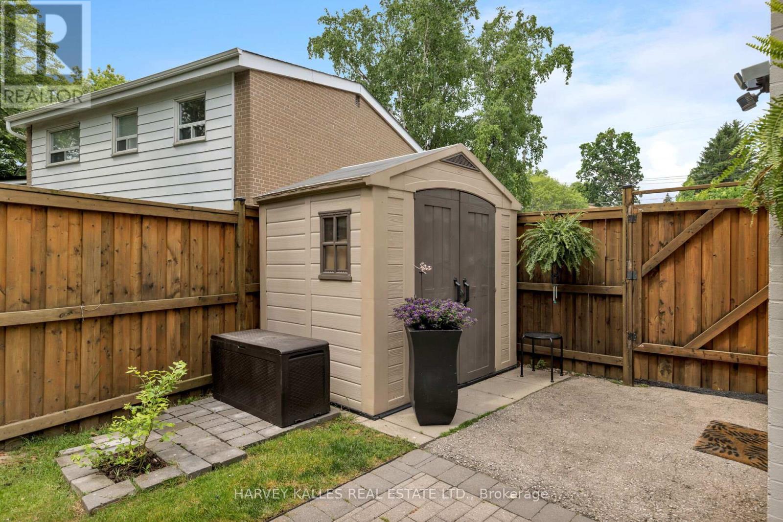 45 Ashfield Drive, Toronto, Ontario M9C 4T7 - Photo 18 - W13426942